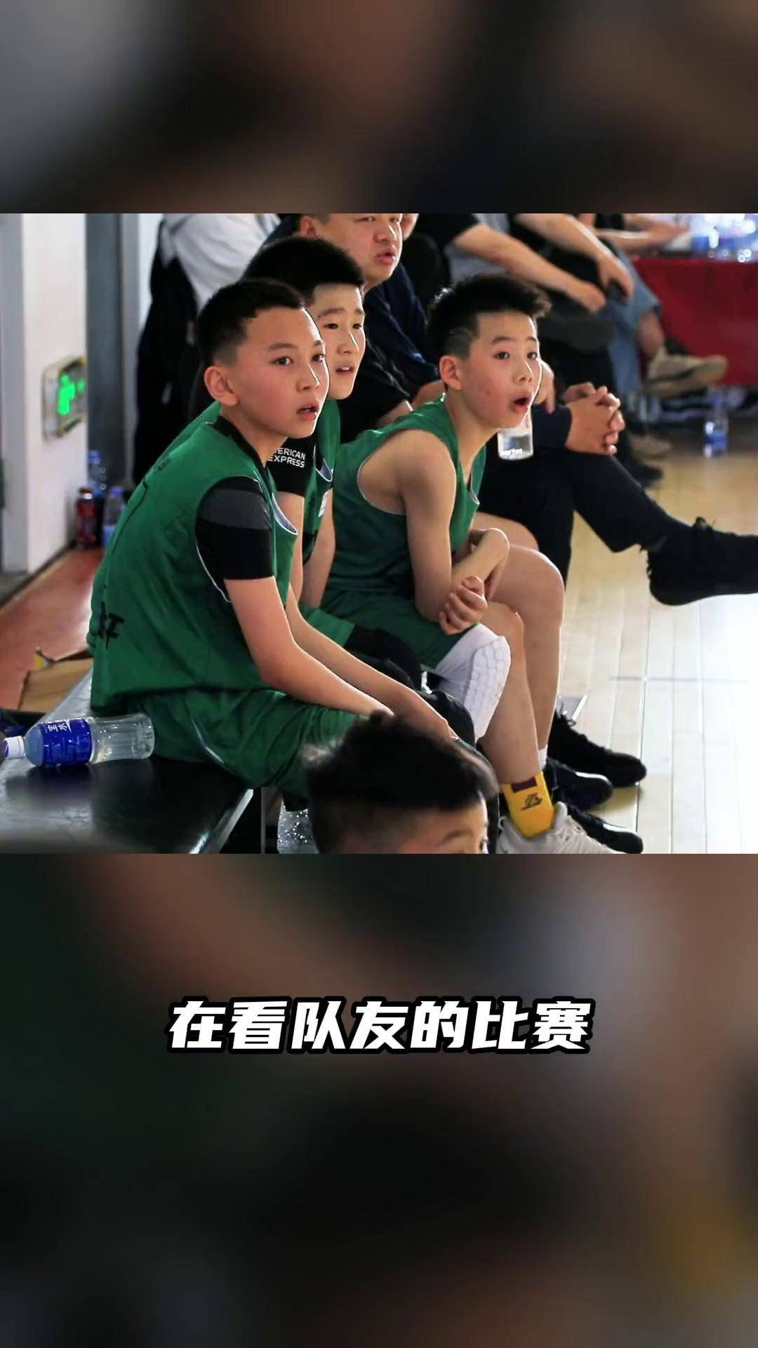 利记平台-比赛中出现了一场激烈的对抗，场面十分火爆