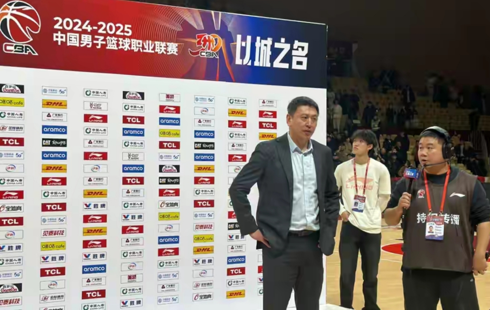 浙江队实力逐渐突出，成为热门