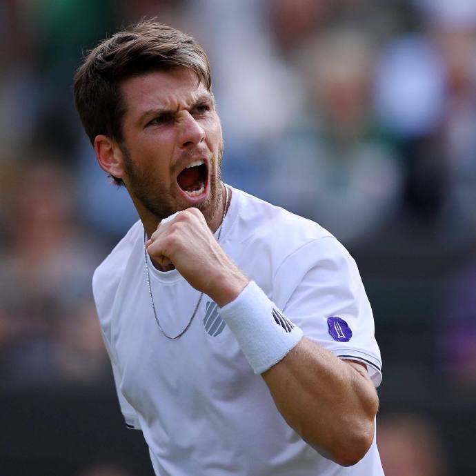 利记官网-维拉客场挑战成功，球队实力得到肯定