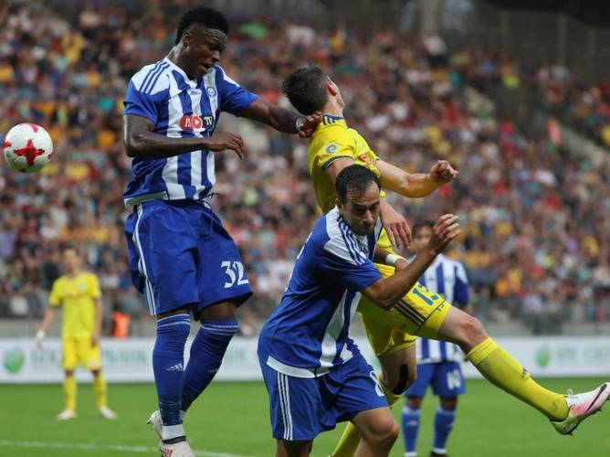 利记-大连亚泰主场抢分，赢得必要胜利