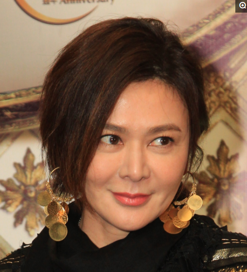 明星选手风采依旧，连连取胜引发留念