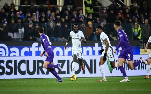 利记官网-国际米兰客场惨败，排名下滑